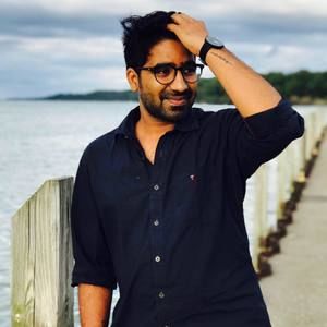 Meet your Posher, Abhi